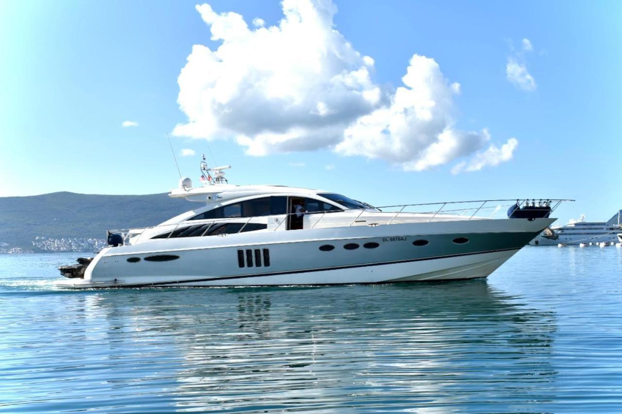 Porto Montenegro Luxury Studio Zeta ティヴァト エクステリア 写真